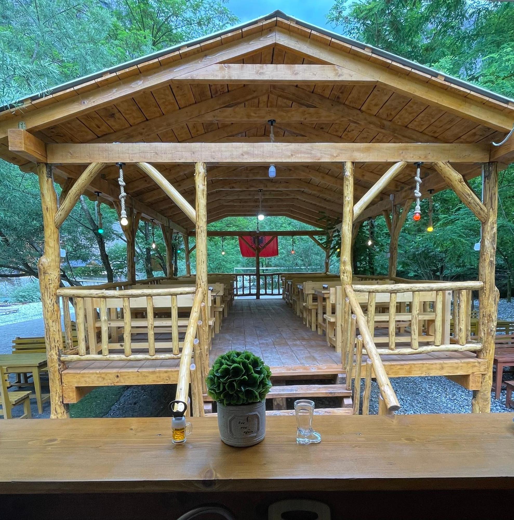 Guri I Lekes Guesthouse Moll' e Shoshit 外观 照片