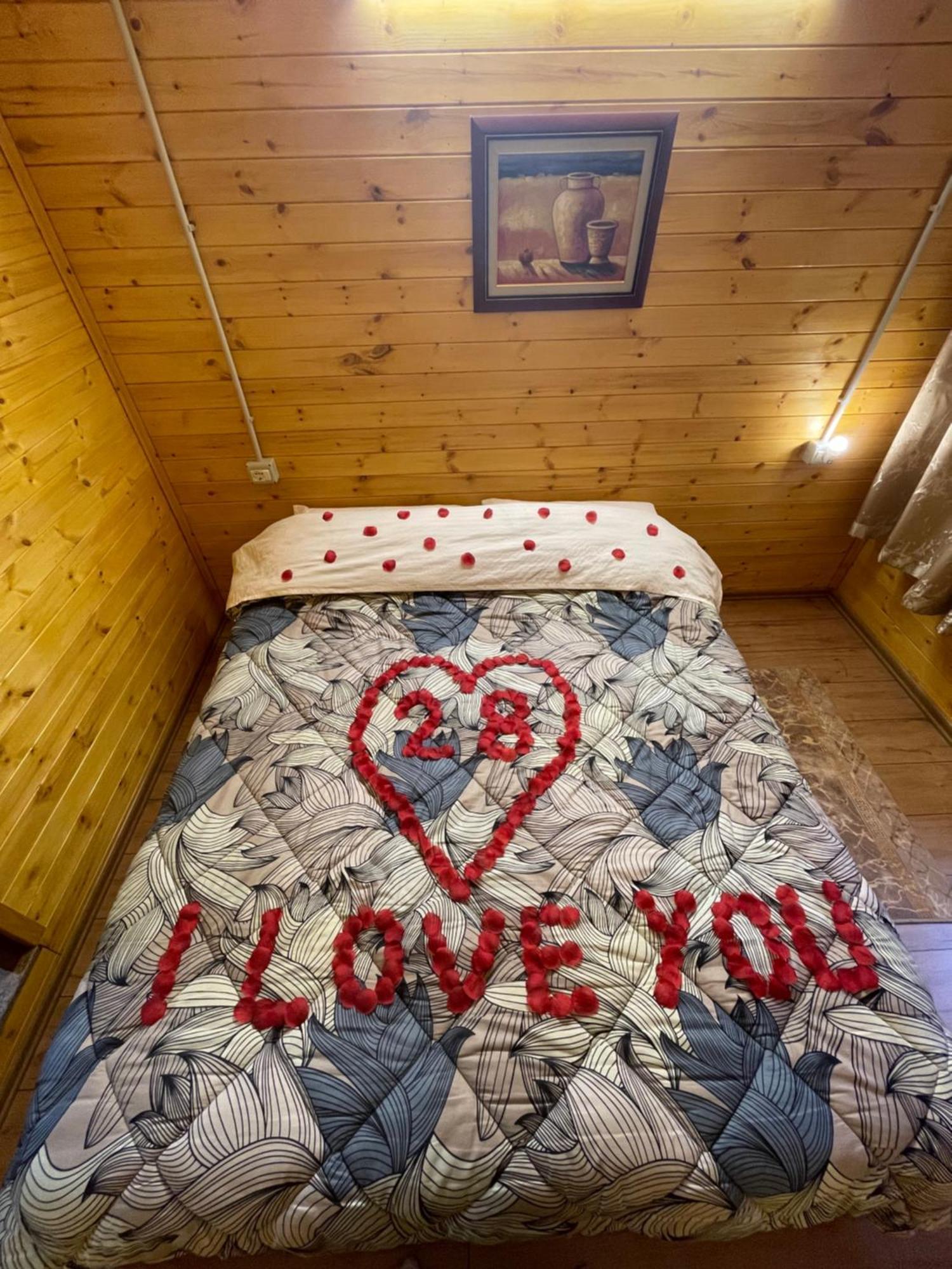 Guri I Lekes Guesthouse Moll' e Shoshit 外观 照片