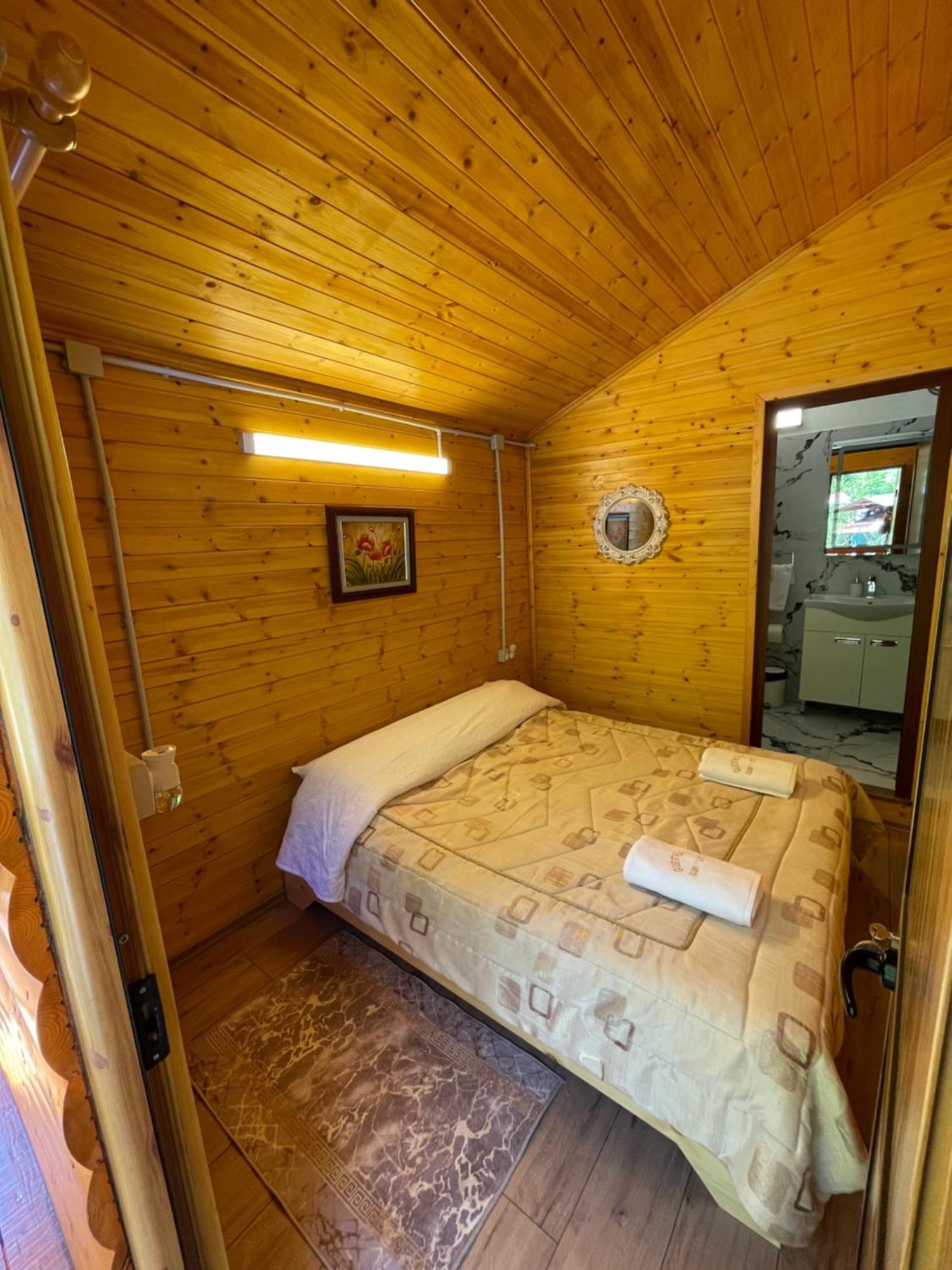 Guri I Lekes Guesthouse Moll' e Shoshit 外观 照片